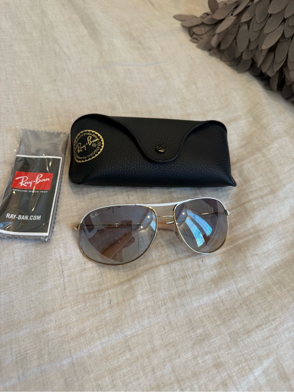 Ray-Ban Aviator Sunglasses